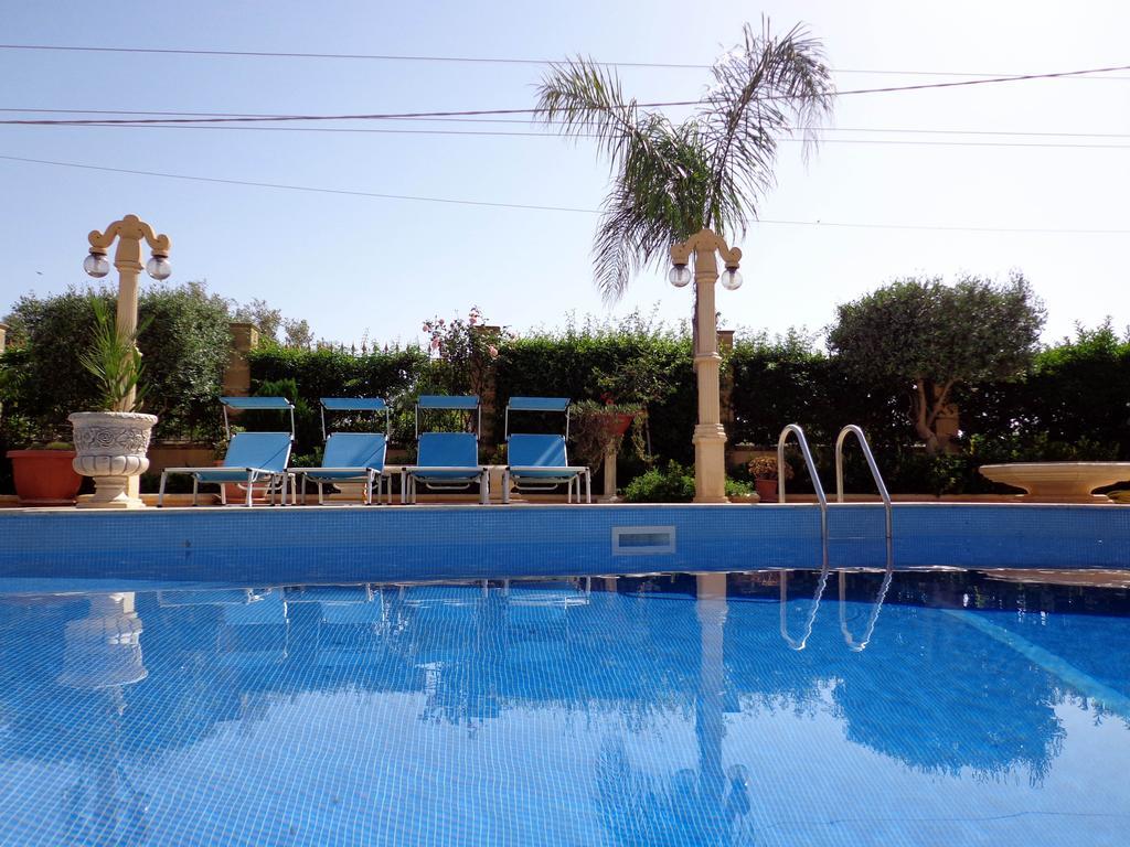 Suite Margarita Mazara del Vallo Pokoj fotografie